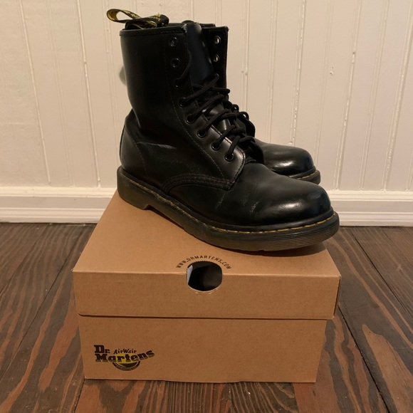 dr martens copy boots